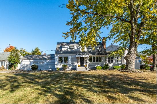 Gorgeous Move-in Ready Home in Rutgers Village