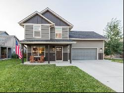 Stunning Craftsman Style Home with a Guest Wing 