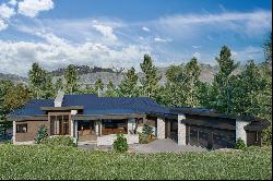 Exquisite New Construction Home In Red Ledges