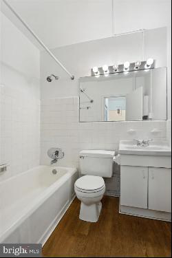 2601 Pennsylvania Avenue Unit 1221, Philadelphia PA 19130