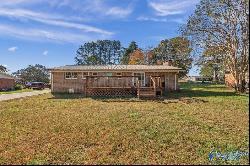 2013 Bedford Street, Scottsboro AL 35768