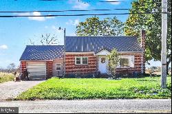 6294 Lincoln Way West, Saint Thomas PA 17252