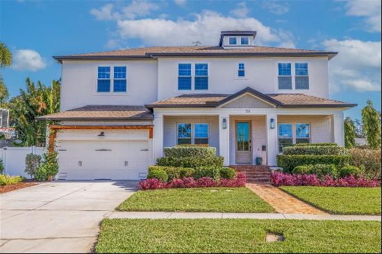 701 Alda Way NE, St Petersburg FL 33704