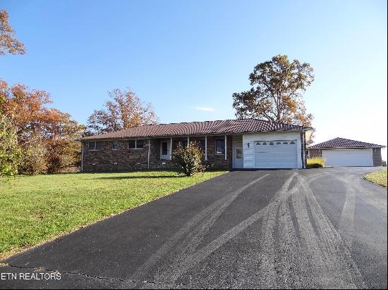 63 Buck Patton Rd, Crossville TN 38555