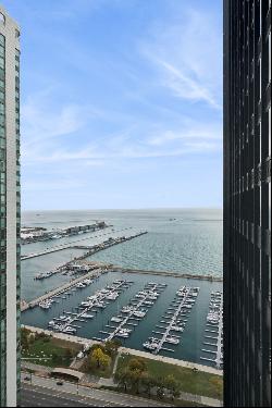 155 N HARBOR Drive #4004, Chicago IL 60601