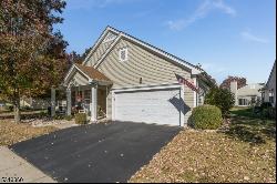 111 Kensington Circle, White Twp. NJ 07823