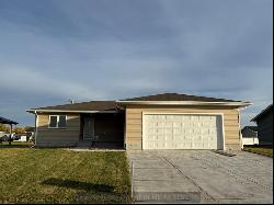 514 8th St, Phillips NE 68865