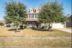 4003 Broadmoor Drive, Mont Belvieu TX 77523