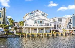 52 Madison Avenue, Fenwick Island DE 19944