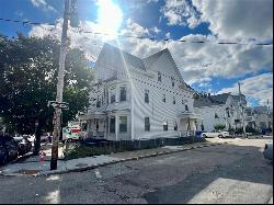 686 Broadway St Unit 3, Pawtucket RI 02860