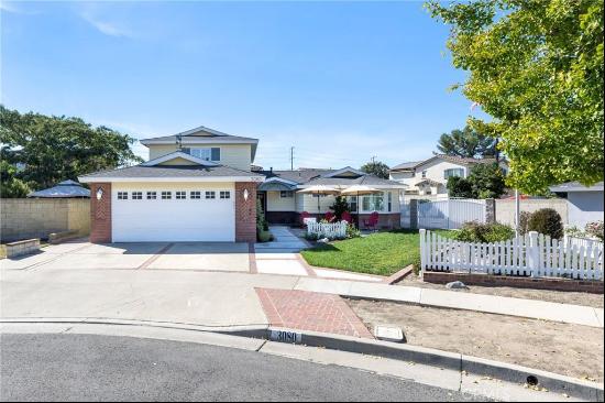 3080 W Glen Holly Drive, Anaheim CA 92804