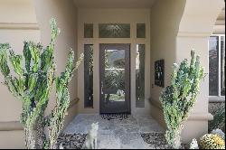 270 Tomahawk Drive, Palm Desert CA 92211