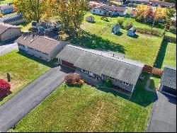 32 Robinhood Drive, Cranberry Twp PA 16066