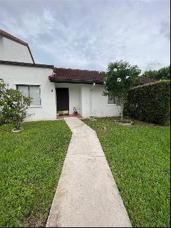 1361 SW 124th Ct Unit G-6, Miami FL 33184