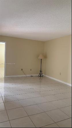 1361 SW 124th Ct Unit G-6, Miami FL 33184