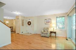 329 Bishops Forest Drive #329, Waltham MA 02452