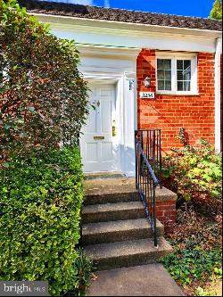 3258 Valley Drive Unit 816, Alexandria VA 22302