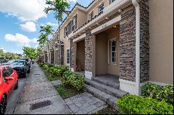 17062 SW 95th Ter Unit 17062, Miami FL 33196