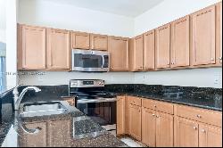 17062 SW 95th Ter Unit 17062, Miami FL 33196