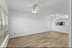 12311 Kensington Lakes Drive Unit 2203, Jacksonville FL 32246