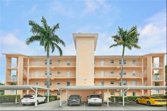 2950 SE Ocean Boulevard #109203, Stuart FL 34996