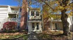 16 Walden Dr #13, Natick MA 01760