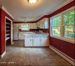 20 Hover Road, Claverack NY 12513