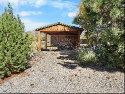 47 Juan Martinez Rd, Arroyo Seco NM 87514