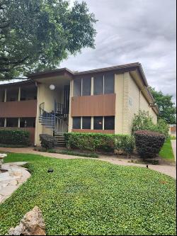 7714 Renwick Drive #72, Houston TX 77081