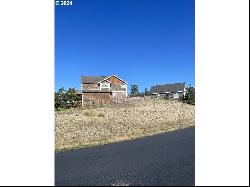 Shore Pine Ln #169, Manzanita OR 97130