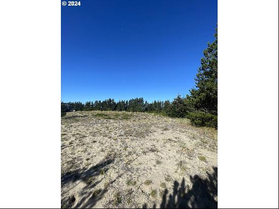 Pine Ridge Dr #71, Manzanita OR 97130