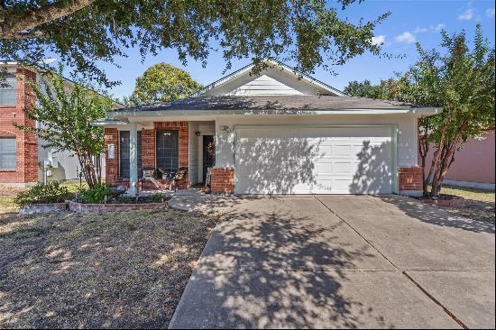 111 Ryan Cv, Hutto TX 78634