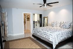 5700 Coach House Circle #D, Boca Raton FL 33486