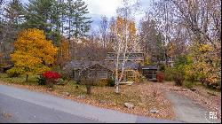 8 Mason Young Lane, Keene Valley NY 12943