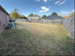 868 Oakwood Court, Centerton AR 72719