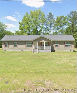 3121 E Great Marsh Church Road, Saint Pauls NC 28384