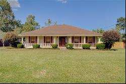 5460 Country Club Boulevard, Theodore AL 36582