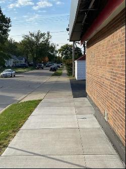 16936 9 Mile Street, Eastpointe MI 48021