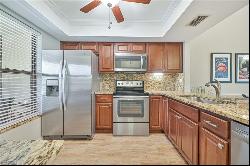 8366 Charter Club Cir Unit 9, Fort Myers FL 33919