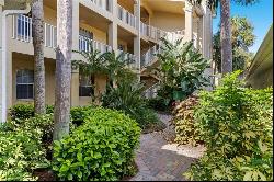 3461 Pointe Creek Ct Unit 204, Bonita Springs FL 34134