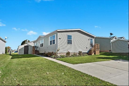 11934 CEDARBROOK Drive, South Lyon MI 48178