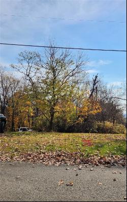 Lot Hilltop Drive, Franklin Twp PA 16117