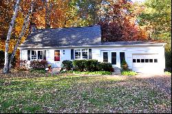 20 Lostbrook Road, Simsbury CT 06092