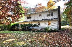 20 Lostbrook Road, Simsbury CT 06092