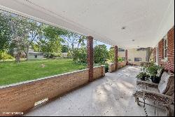 1317 E Olive Street, Arlington Heights IL 60004