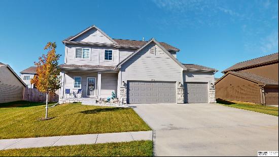 11744 S 113th Street, Papillion NE 68046