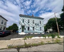 46 Lincoln Avenue Unit 2B, Cranston RI 02920