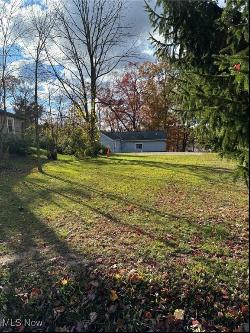 14606 Castlewood Drive, Newbury OH 44065