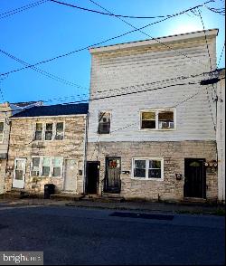 407-409 W Arch Street, Pottsville PA 17901