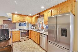 26 Manor Road, Southington CT 06479